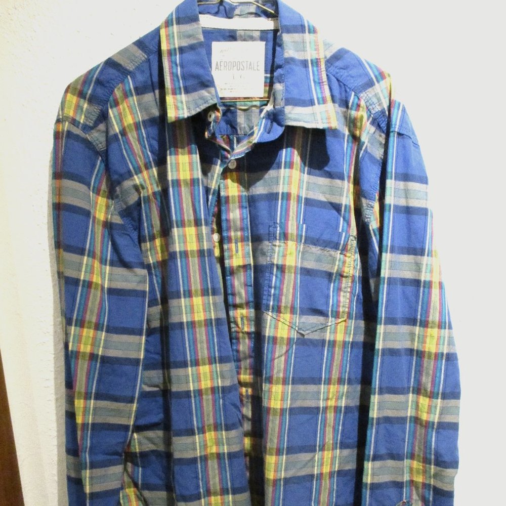 Aeropostale button down blue large